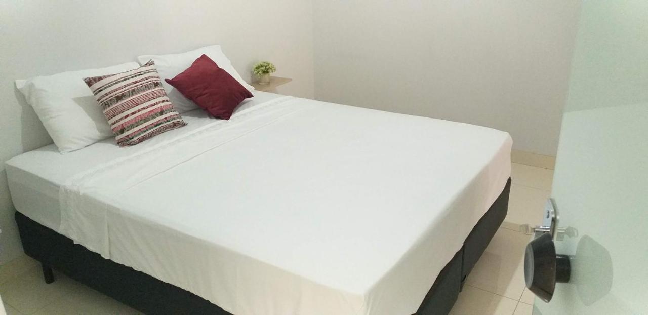 Apartamento Novo E Completo No Centro De Palmas C/ Internet Esterno foto